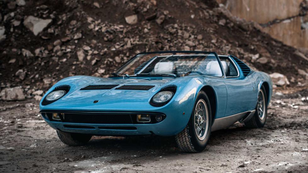 Η τελευταία Aventador είναι μια ωδή στη μοναδική Miura Roadster